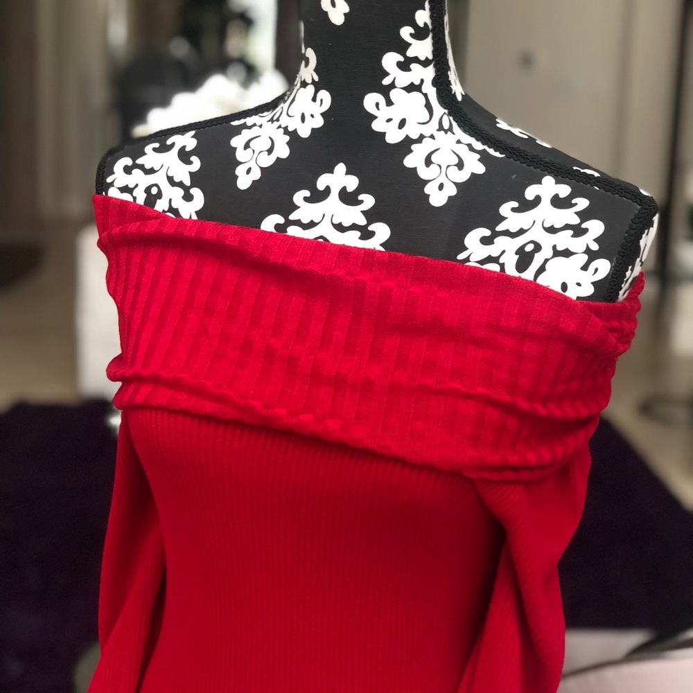 Bebe Sweater - image 3